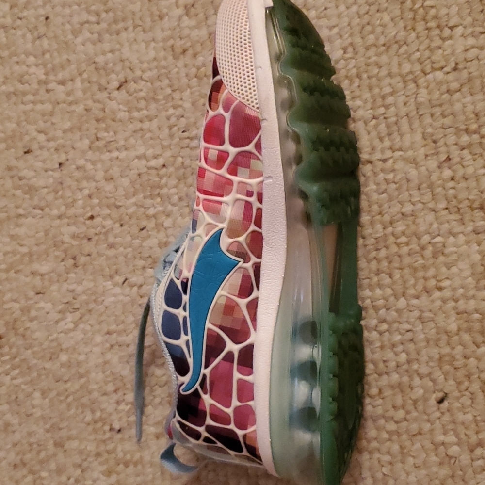 Women's One Mix Sneakers - Picture 8 of 14